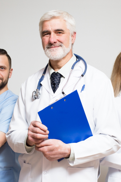 asian-young-main-group-hospital-professional-1